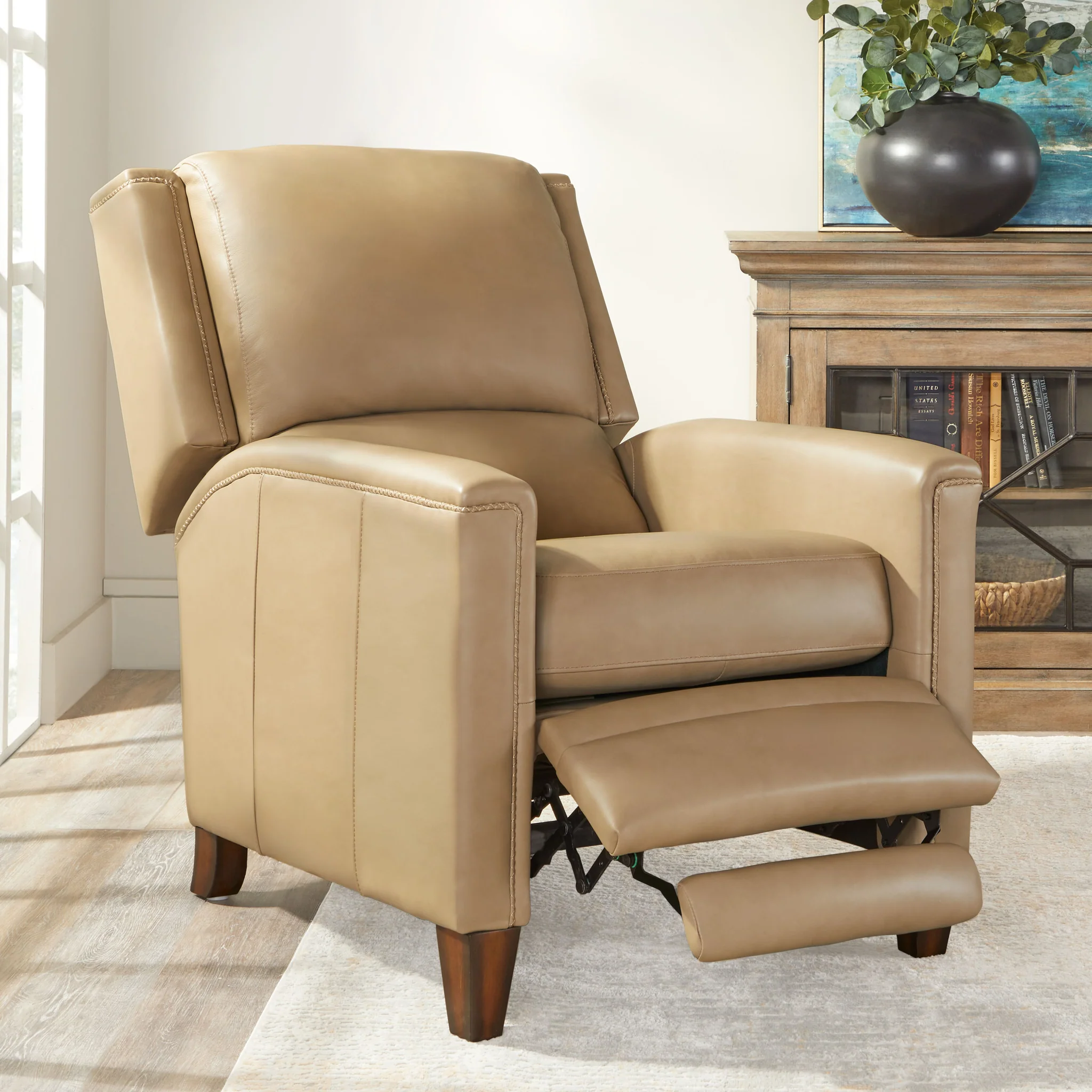The McGregor Recliner - Image 2